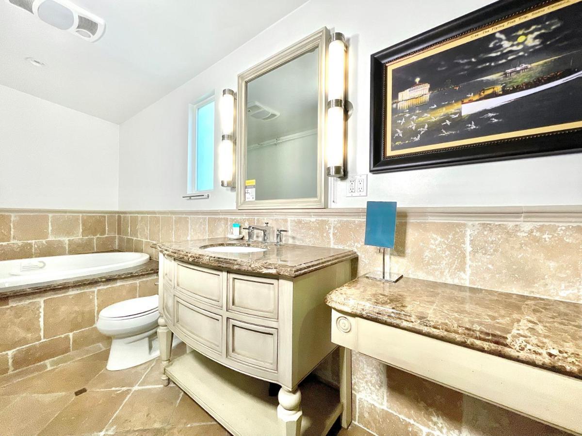 Catalina Courtyard Suites アバロン エクステリア 写真