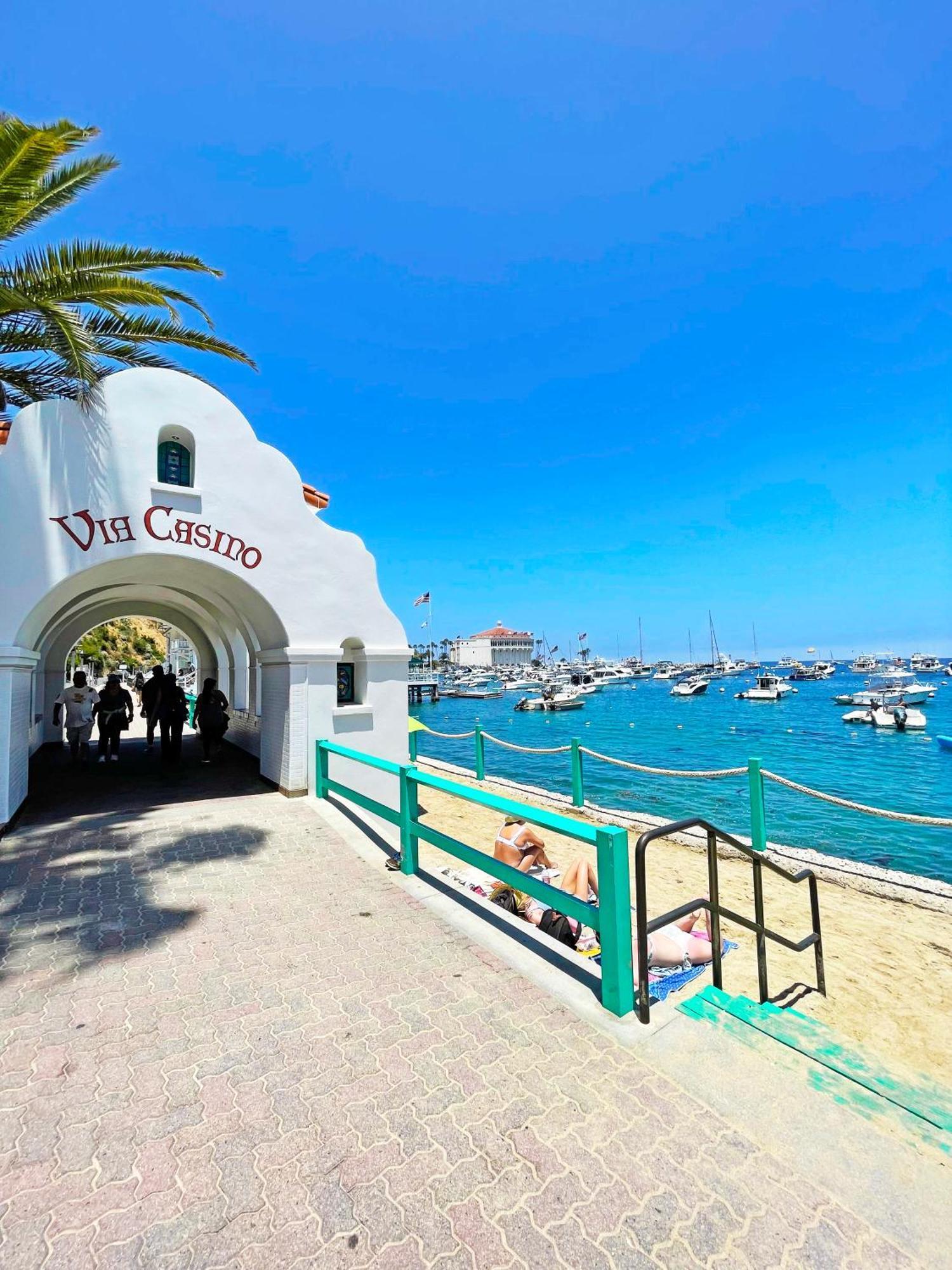 Catalina Courtyard Suites アバロン エクステリア 写真