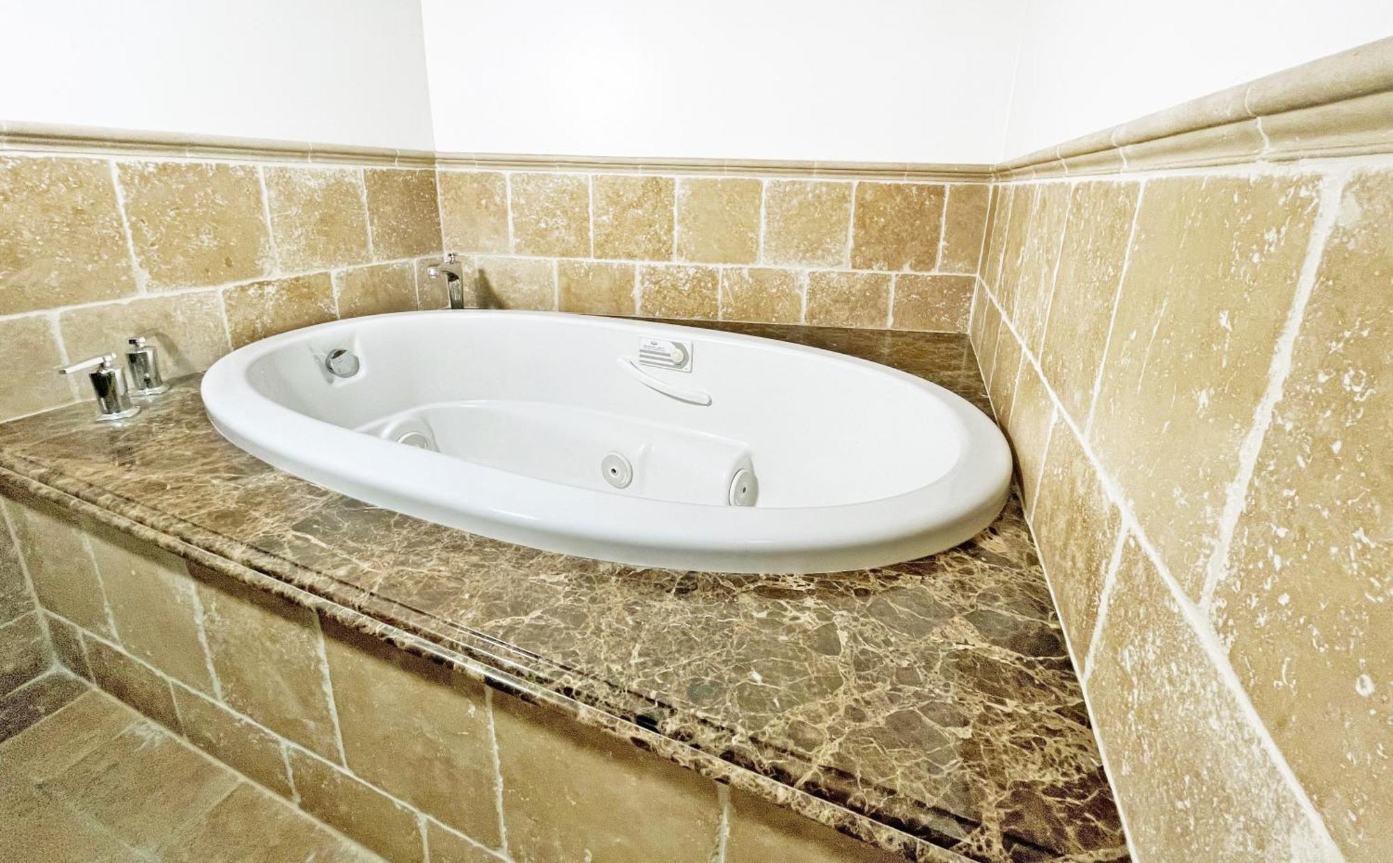 Catalina Courtyard Suites アバロン エクステリア 写真